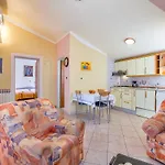 Appartement Nevija