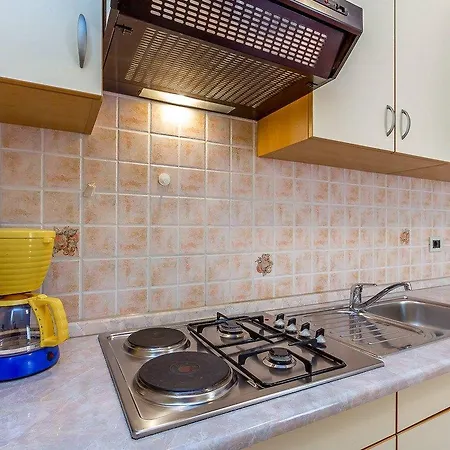 Apartment Nevija *