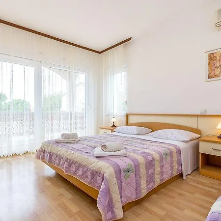 Apartment Nevija