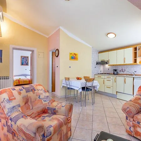 Apartment Nevija