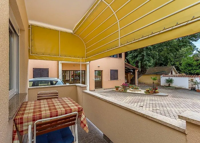 Apartman Nevija *