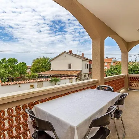 Apartament Nevija *